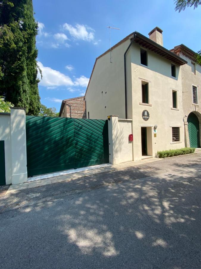 Ca' Hemingway Aparthotel Bassano del Grappa Exteriör bild