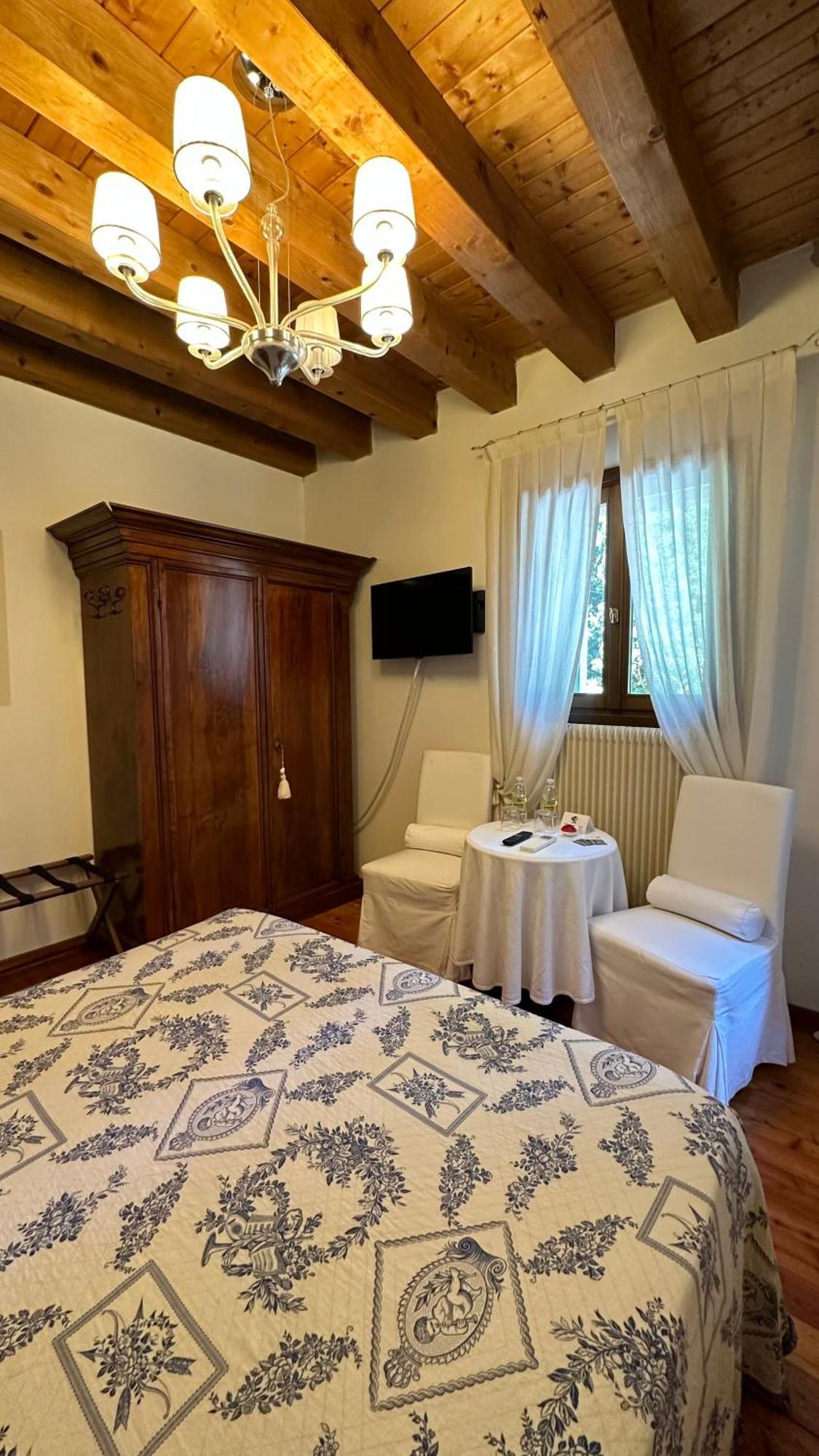 Ca' Hemingway Aparthotel Bassano del Grappa Exteriör bild
